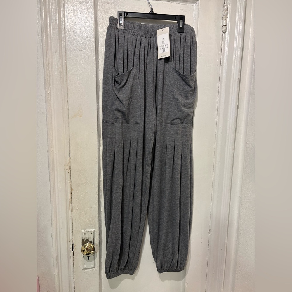 HALARA Gray Pleated Wide-Leg Pants with Elastic Waist